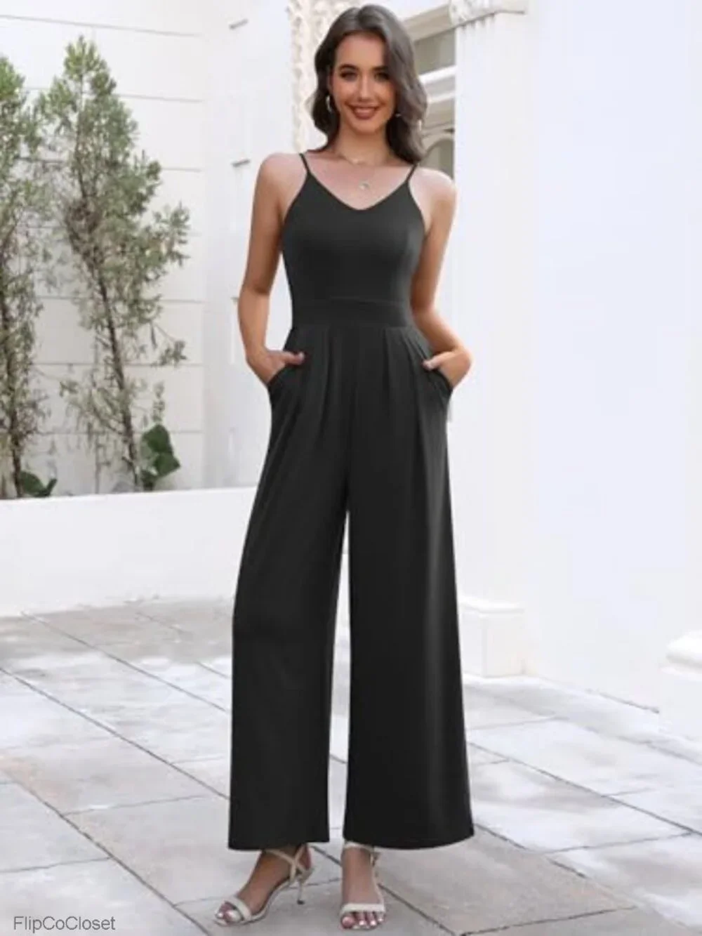 Wide Leg Jumpsuit with Pockets V-Neck Sleeveless Summer One Piece